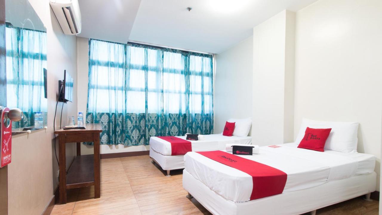 Hotel Reddoorz @ San Jose Tagbak Jaro Iloilo Zewnętrze zdjęcie