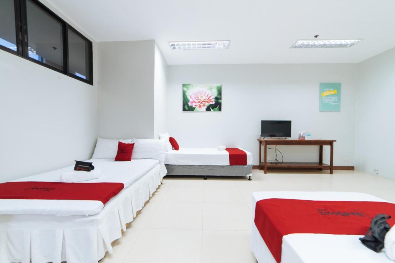 Hotel Reddoorz @ San Jose Tagbak Jaro Iloilo Zewnętrze zdjęcie